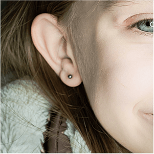 Piercings – Le Trait Noir, Villecresnes